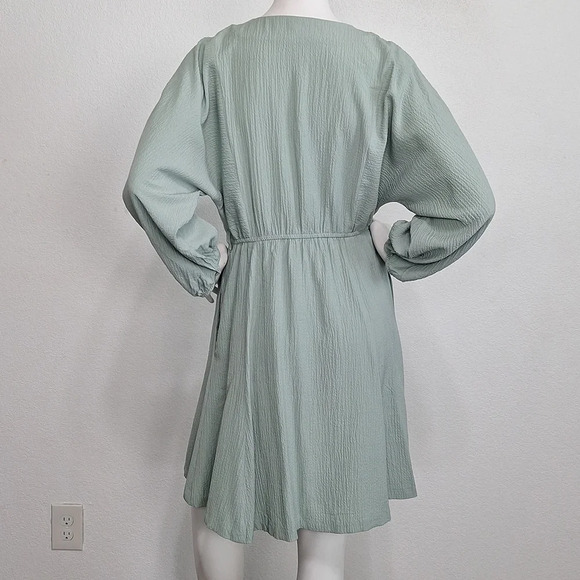 Calvin Klein Sage Green Coquette Preppy V-Neck Button Front Shirt Dress Size 4 - Picture 5 of 10